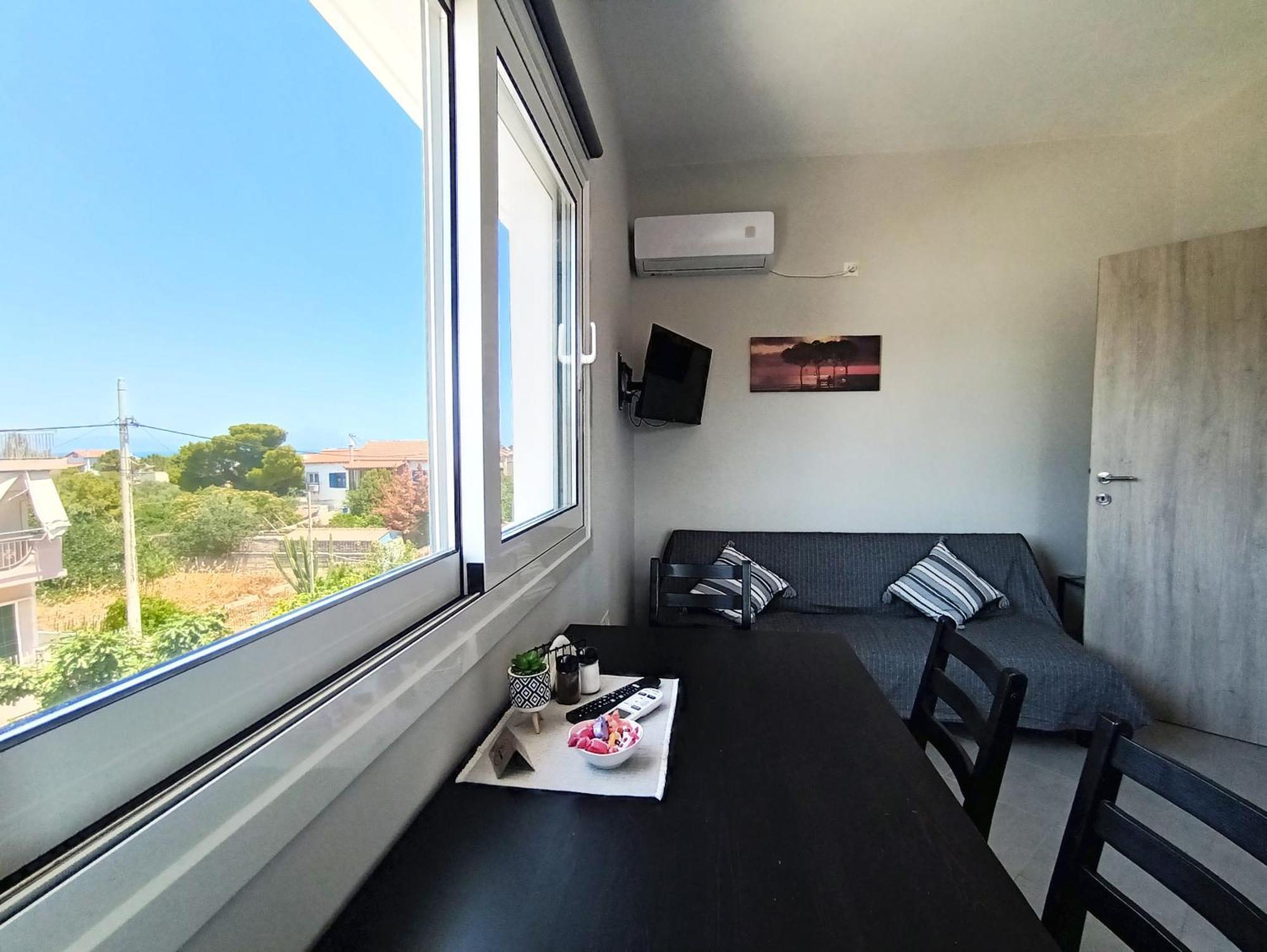 Airport Palmtree Apartments - 15Min From Airport Artemida  Exteriér fotografie